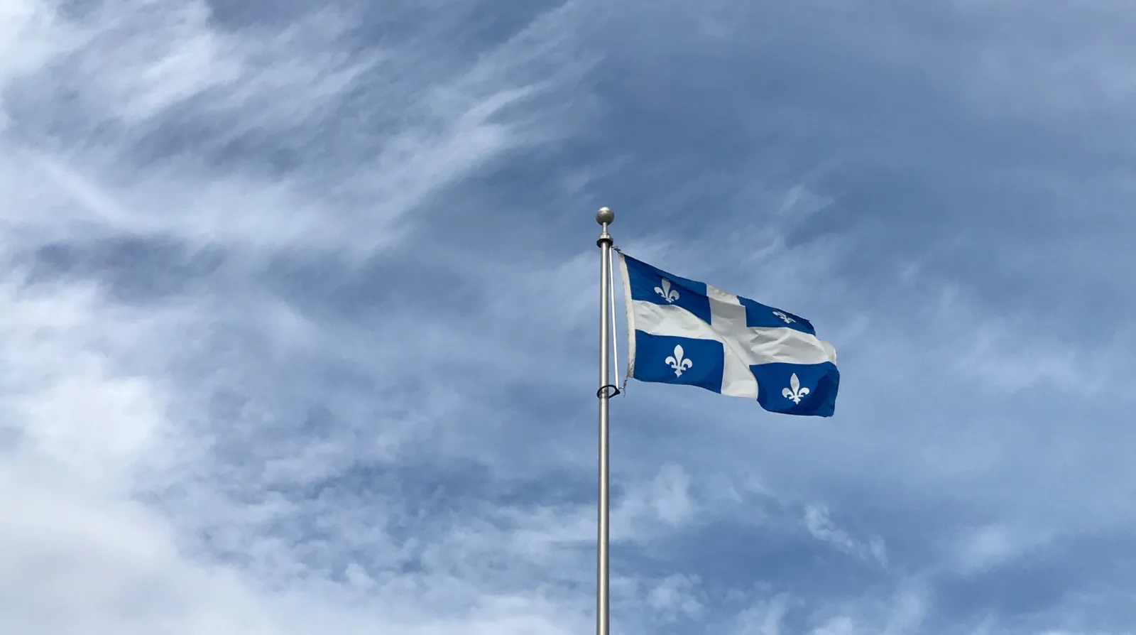 quebec flag
